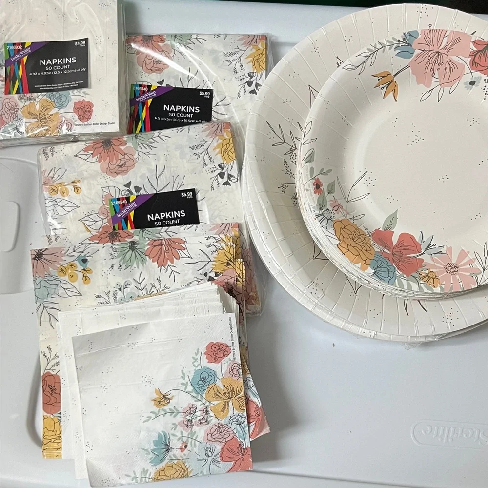 Floral paper napkins and plates